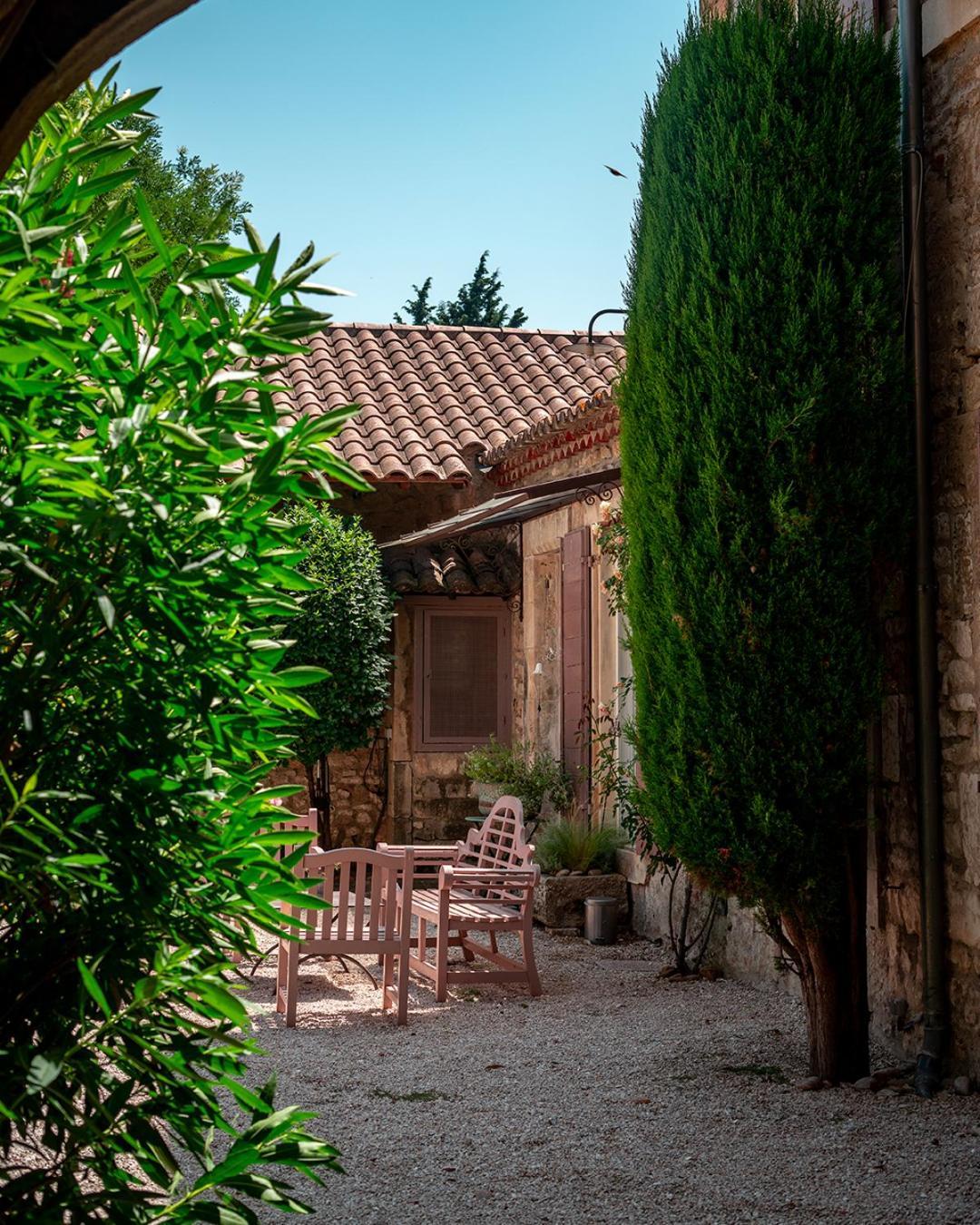 Hotel Mas Des Comtes De Provence Tarascon Exteriér fotografie